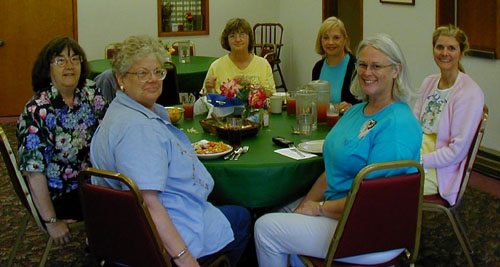 Quilters on the Lamb at Tilikum Retreat Center